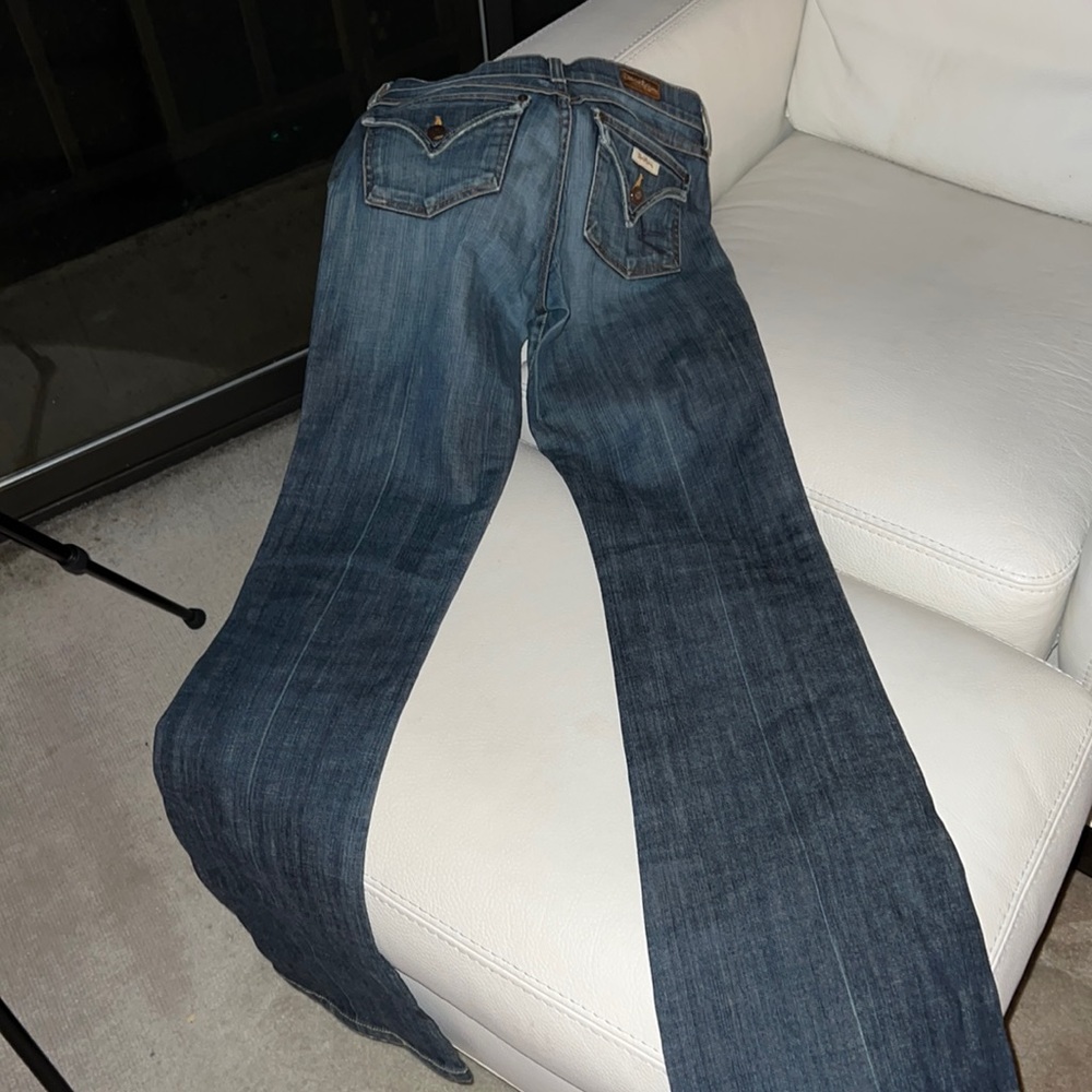 DAVID KHANS. SIZE 27 WAIST. GOOD CONDITION. LOOKS NEW.